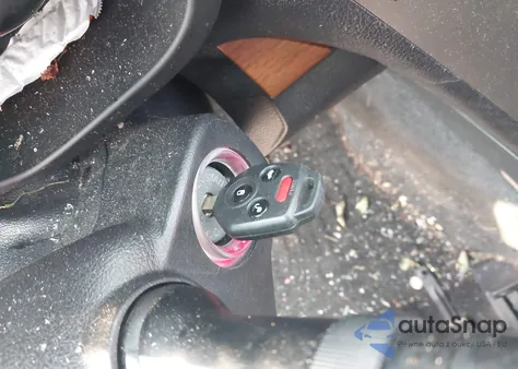 2013 Subaru Outback 2.5I Limited z USA, uszkodzony, nr VIN 4S4BRBKC4D3221473